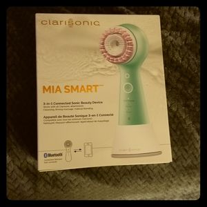 Clarasonic Mia Face Brush